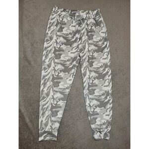 Indero Jogger Size LG/XL White and Grey Camo W/zipper Pockets